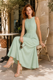 Robe longue fluide taille drapée | Variante Vert - Lifestyle | Lounelle Paris