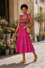 Robe midi à bretelles smockée | Variante Rose - Lifestyle | Lounelle Paris