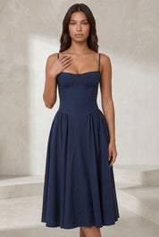 Robe midi à fines bretelles encolure droite | Lounelle Paris