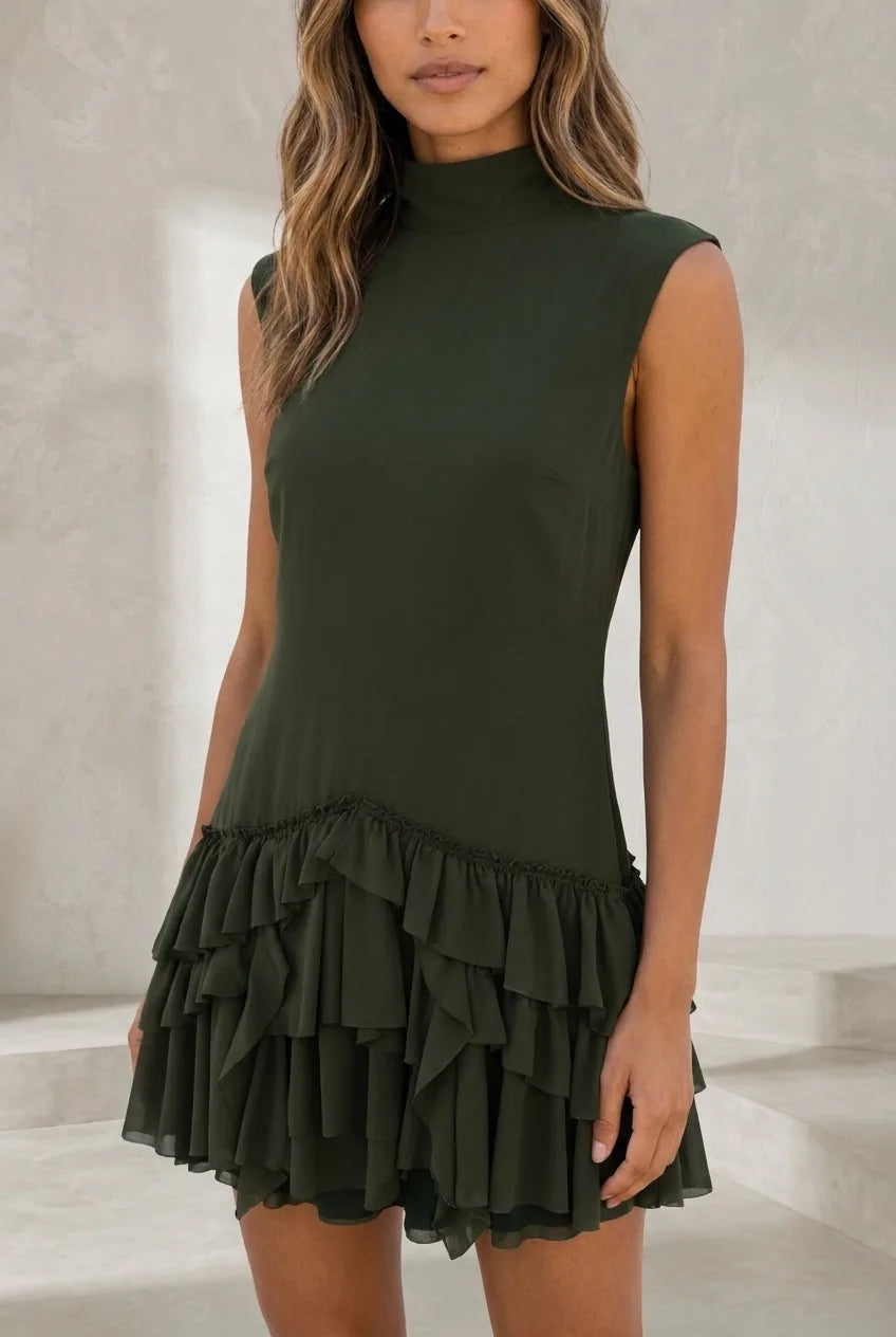 Robe vert foncé col montant à volants | Lounelle Paris
