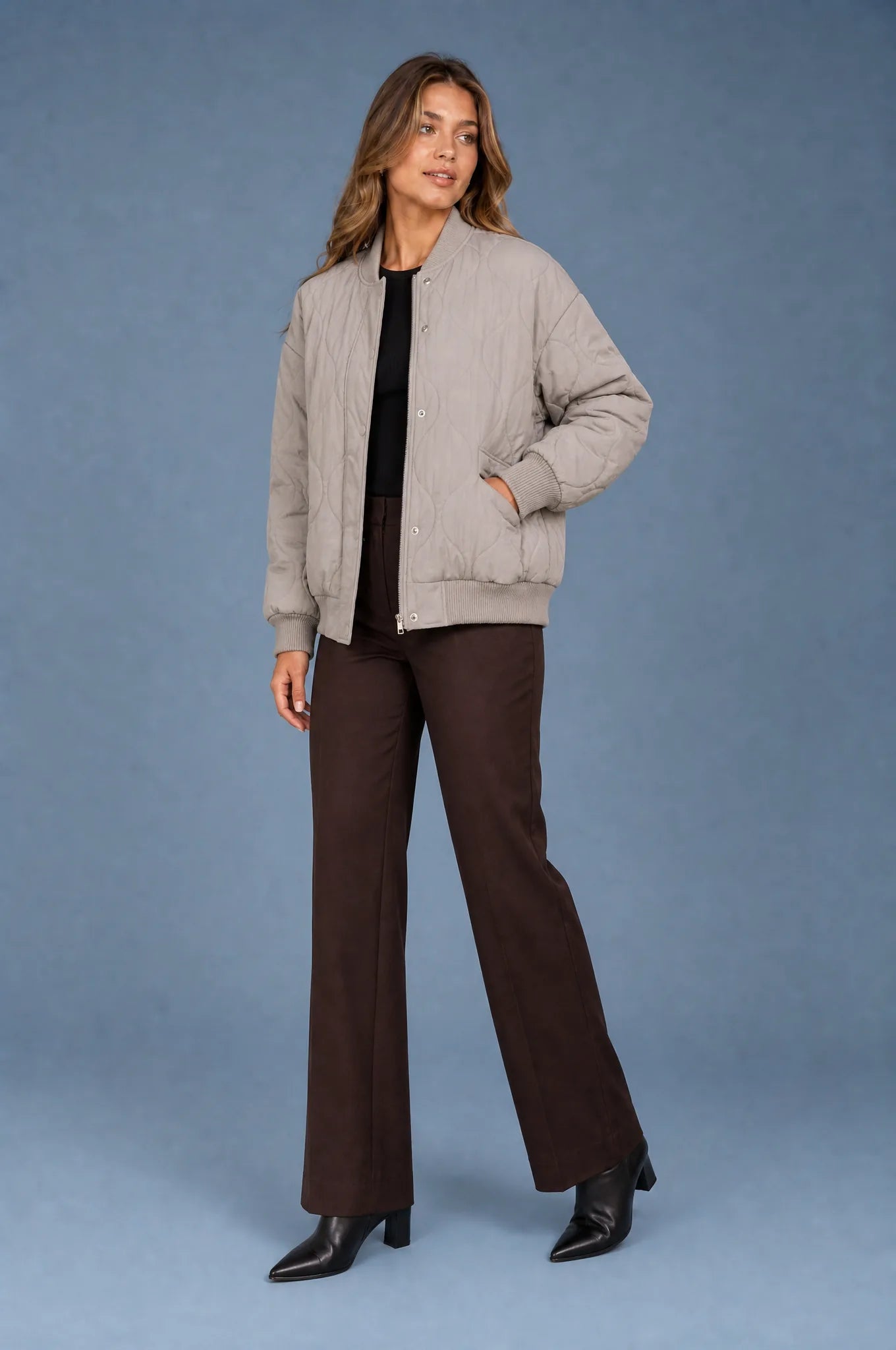 Veste matelassée ample col montant | Variante Taupe | Lounelle Paris